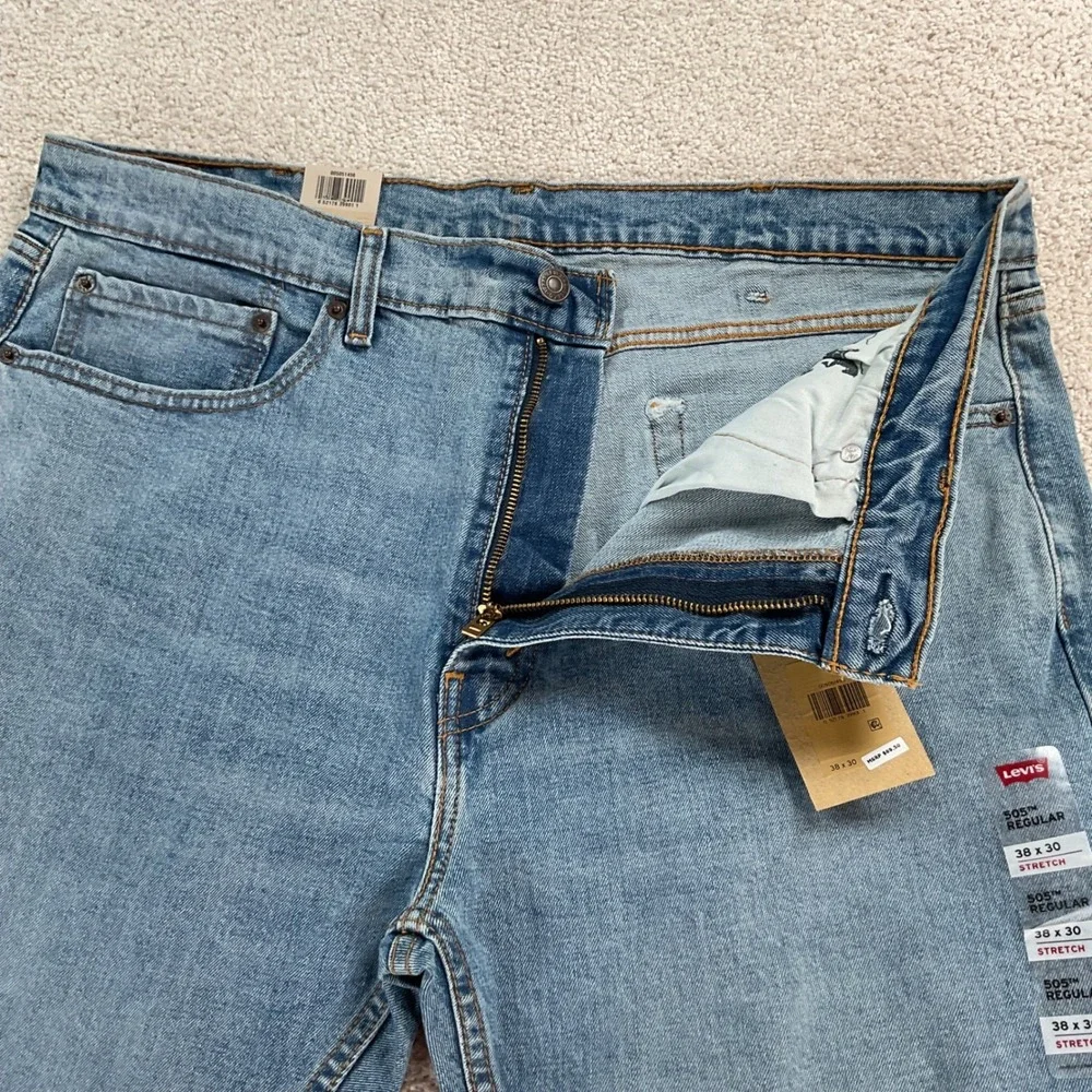 Levis 505 Regular Fit Stretch Mens Jeans Light Wash‎ Blue 38x30 Straight Leg NEW